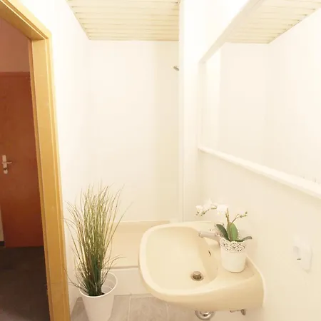 Zentrum - Komplettes Zimmer, Hochbett, Android Tv & Eigenem Bad - Perfekt Fuer Familien & Gruppen Hotel