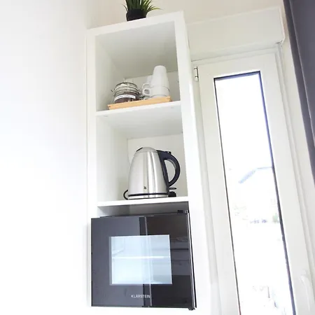 Zentrum - Komplettes Zimmer, Hochbett, Android Tv & Eigenem Bad - Perfekt Fuer Familien & Gruppen * Ulm