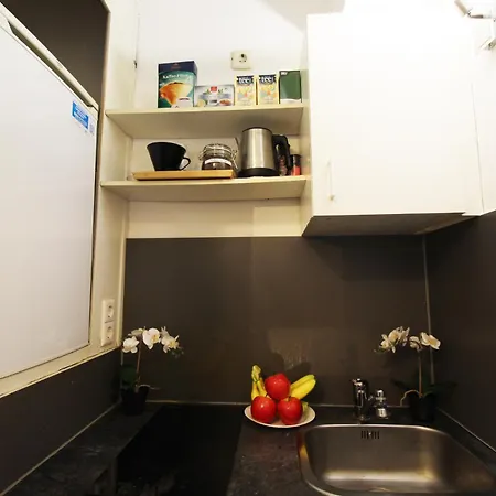 Zentrum - Komplettes Zimmer, Hochbett, Android Tv & Eigenem Bad - Perfekt Fuer Familien & Gruppen Ulm