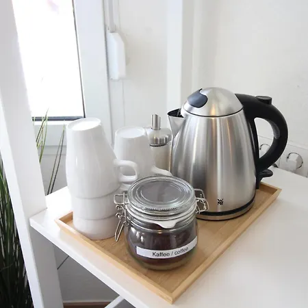 Zentrum - Komplettes Zimmer, Hochbett, Android Tv & Eigenem Bad - Perfekt Fuer Familien & Gruppen Ulm