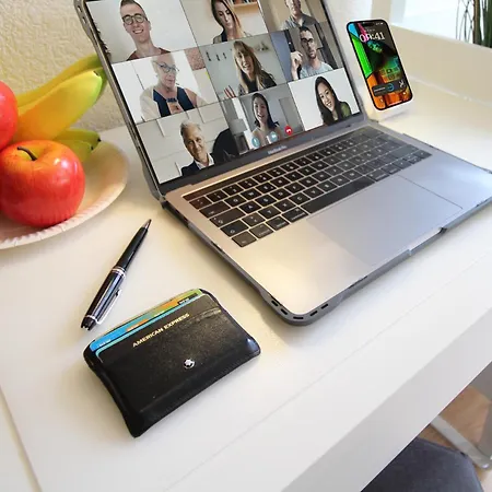 Zentrum - Komplettes Zimmer, Hochbett, Android Tv & Eigenem Bad - Perfekt Fuer Familien & Gruppen