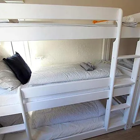 Zentrum - Komplettes Zimmer, Hochbett, Android Tv&eigenem Bad - Perfekt Für Familien&gruppen Hotel *