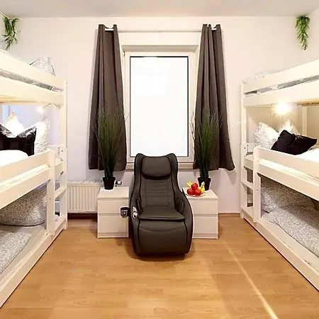 Zentrum - Komplettes Zimmer, Hochbett, Android Tv&eigenem Bad - Perfekt Für Familien&gruppen Ulm