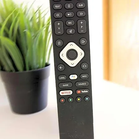 Zentrum - Komplettes Zimmer, Hochbett, Android Tv&eigenem Bad - Perfekt Für Familien&gruppen