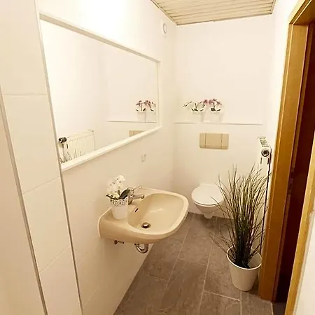 Hotel Zentrum - Komplettes Zimmer, Hochbett, Android Tv&eigenem Bad - Perfekt Für Familien&gruppen *