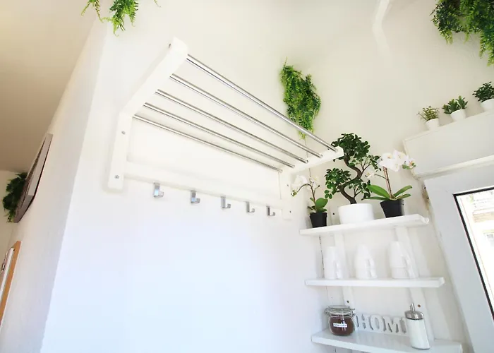 Zentrum - Komplettes Zimmer, Hochbett, Android Tv & Eigenem Bad - Perfekt Fuer Familien & Gruppen *