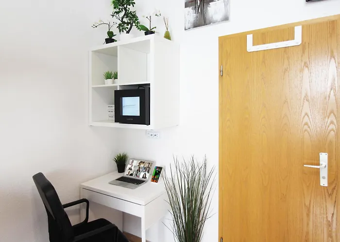 Zentrum - Komplettes Zimmer, Hochbett, Android Tv & Eigenem Bad - Perfekt Fuer Familien & Gruppen Отель Ульм