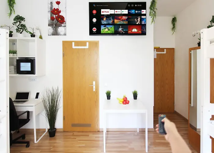 Zentrum - Komplettes Zimmer, Hochbett, Android Tv & Eigenem Bad - Perfekt Fuer Familien & Gruppen Ульм